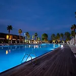 Nikopolis Hotel