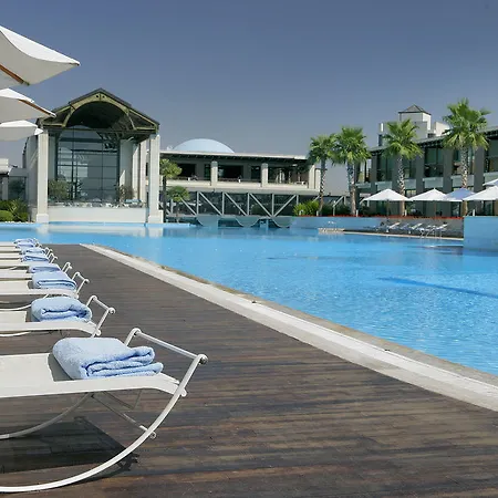 Nikopolis Hotel 5*