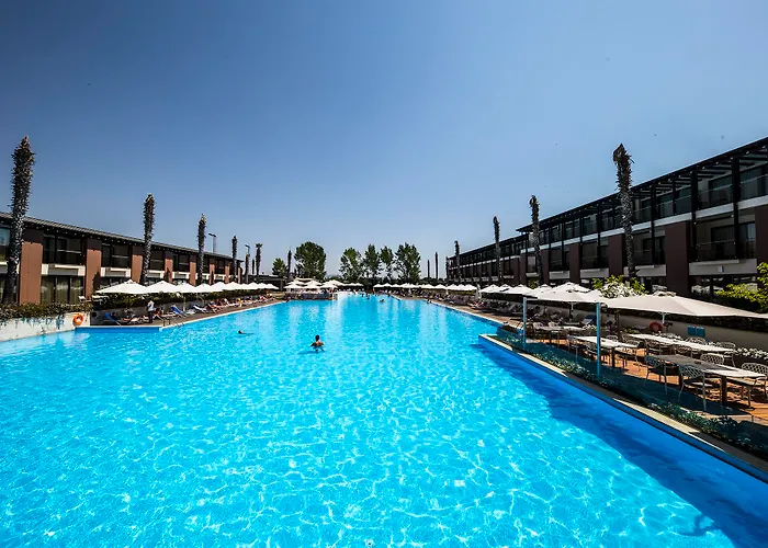 Nikopolis Hotel Salonic