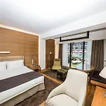 Nikopolis Hotel 5*
