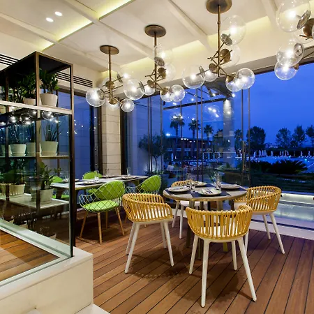 Nikopolis 5* Tessalónica