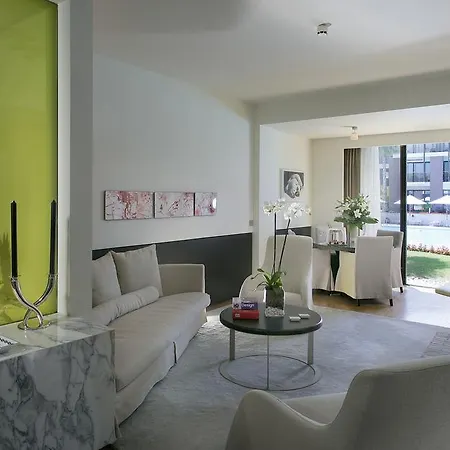 فندق Nikopolis 5*