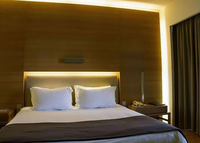 Szálloda Nikopolis 5*