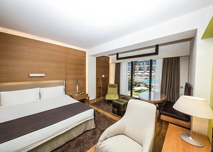 Nikopolis Szálloda 5*