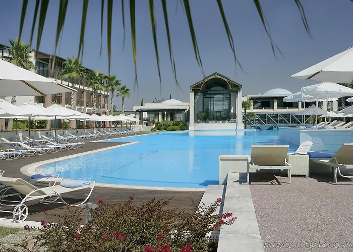 Szálloda Nikopolis 5*