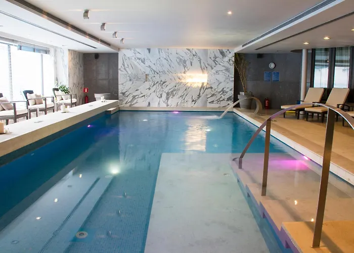 Nikopolis Szálloda 5*